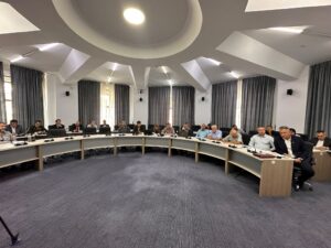 𝐑𝐞𝐨𝐫𝐠𝐚𝐧𝐢𝐳𝐚𝐫𝐞𝐚 𝐑𝐍𝐏 𝐑𝐨𝐦𝐬𝐢𝐥𝐯𝐚 – 𝐝𝐞𝐳𝐛𝐚𝐭𝐞𝐫𝐞 𝐩𝐮𝐛𝐥𝐢𝐜ă 𝐦𝐚𝐫𝐚𝐭𝐨𝐧, 𝐝𝐞 𝐩𝐞𝐬𝐭𝐞 𝟒 𝐨𝐫𝐞