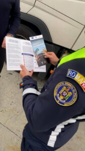 URMĂRIȚI INTERNAȚIONAL, ADUȘI ÎN ȚARĂ DE POLIȚIȘTI