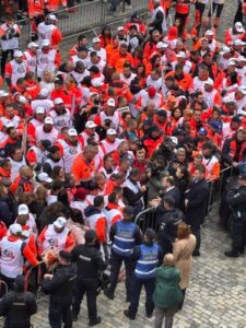 Ministrul Sănătății a coborât în mijlocul protestatarilor