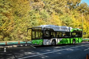 Primăria Sibiu a obținut o nouă finanțare pentru transportul public: Încă 16 autobuze electrice noi pentru Sibiu și modernizarea străzii Salcâmilor