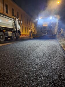 Reparații în giratorii de pe str. Semaforului și Calea Șurii Mari