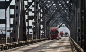 Podul Prieteniei Giurgiu – Ruse: trafic deschis în ambele sensuri în perioada sărbătorilor de iarnă