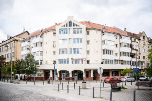Stadiul lucrărilor de eficientizare energetică a 24 de blocuri din Sibiu: 8 finalizate, 16 în lucru – Galerie foto