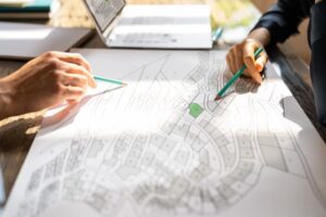 Codul Urbanismului simplifică studiul de fezabilitate și introduce estimarea digitală a costurilor investițiilor