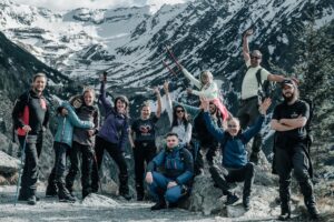 Veste bună pentru montaniarzi: Programul „Anii Drumeției” continuă și în 2026, cu accent pe educație și respect față de natură