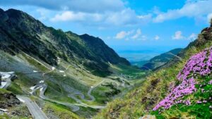 Circulația rutieră va închisă temporar pe Transfăgărășan