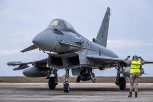MApN – Aeronave Eurofighter Typhoon ale Forțelor Aeriene Spaniole au ajuns în România!