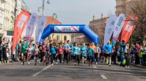 Crosul AMiCUS „Alerg pentru mama”. Duminică, 8 martie, 10:00 – duminică, 22 martie, 15:00