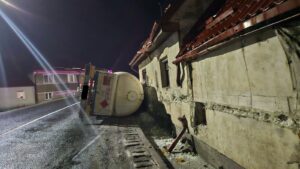Accident la Scoreiu, azi noapte