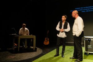 TNRS – Un sat din Transilvania devine platou de filmare pentru o mare producție hollywoodiană