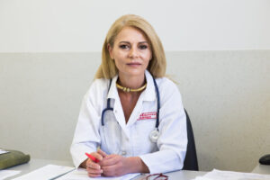 Dr. Adriana Rădulescu: Astmul bronșic, în prag de primăvară. Rolul stilului de viață în controlul astmului