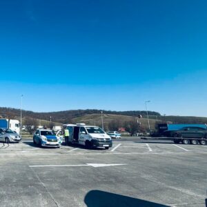 Acțiune amplă pe A1: sute de mașini verificate de către polițiști