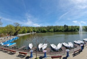 Licitații pentru închirierea unor spații în Grădina Zoologică Sibiu