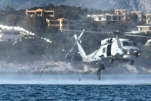 Scafandrii militari români, instruire în comun cu partenerii din Grecia