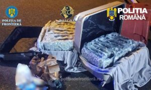 Aproximativ 31 kilograme de canabis descoperite de către poliţiştii de frontieră de la Sectorul Poliţiei de Frontieră Nădlac