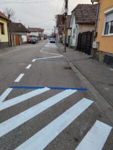 Lucrări de refacere a marcajelor de parcare de pe mai multe străzi