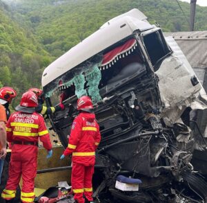 Accident rutier în localitatea Brezoi, DN 7 – Actualizare