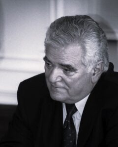 Rămas-bun, domnule ministru Liviu Maior!