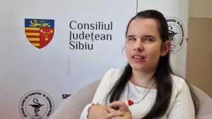 Povestea unei adolescente nevăzătoare care ne învață să vedem cu sufletul: „Prin muzică pot vedea sufletele oamenilor”