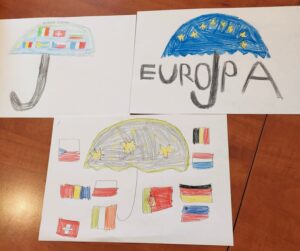 𝐄𝐮𝐫𝐨𝐩𝐚 𝐯𝐚̆𝐳𝐮𝐭𝐚̆ 𝐩𝐫𝐢𝐧 𝐨𝐜𝐡𝐢𝐢 𝐜𝐨𝐩𝐢𝐢𝐥𝐨𝐫, la Biblioteca ASTRA Sibiu