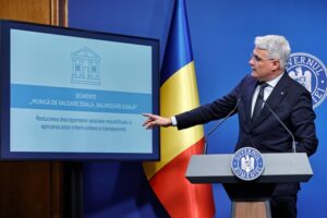 Dragoș Pîslaru – Am primit mandatul de a discuta cu Comisia Europeană posibilitatea înghețării sau eșalonării creșterii salariilor demnitarilor până în anul 2031