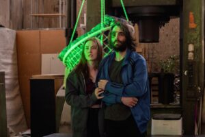 MANTAS, un spectacol scris și regizat de sibianul Bogdan Sărătean, câștigă TROFEUL FESTIVALULUI Internațional “Underground” din Arad