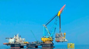 Romgaz și OMV Petrom au finalizat instalarea platformei de producție pentru exploatarea gazelor naturale din Marea Neagră