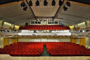 „Tinerețe fără bătrânețe și viață fără de moarte” – avanpremieră la Teatrul Național „Radu Stanca” Sibiu