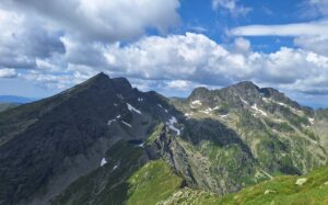 „13 x 2500 m”, provocarea „Anii Drumeției”: opt dintre cele mai înalte vârfuri din România au fost deja cucerite. Urmează două etape speciale în luna august