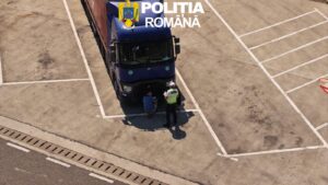 Acțiune de informare și prevenire pentru siguranța rutieră pe autostradă, în cadrul campaniei naționale „O vară în siguranță”
