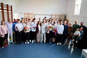 Constantin Chiriac a premiat elevii merituoși din satul natal, în cadrul celei de-a XII-a ediții a premiilor care îi poartă numele