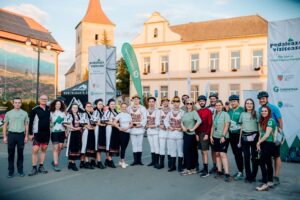 200 de bicicliști au pus comunitățile sibiene de la poalele Munților Făgăraș pe harta turismului lent