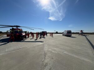 DSU – Structurile Ministerului Afacerilor Interne, misiune complexă pentru salvarea echipajului unei nave care s-a scufundat în Marea Neagră